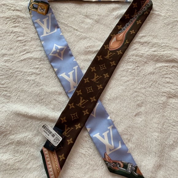 NEW LOUIS VUITTON BLUE & WHITE ULTIMATE MONOGRAM BB BANDEAU -  M76676 - Picture 14 of 14